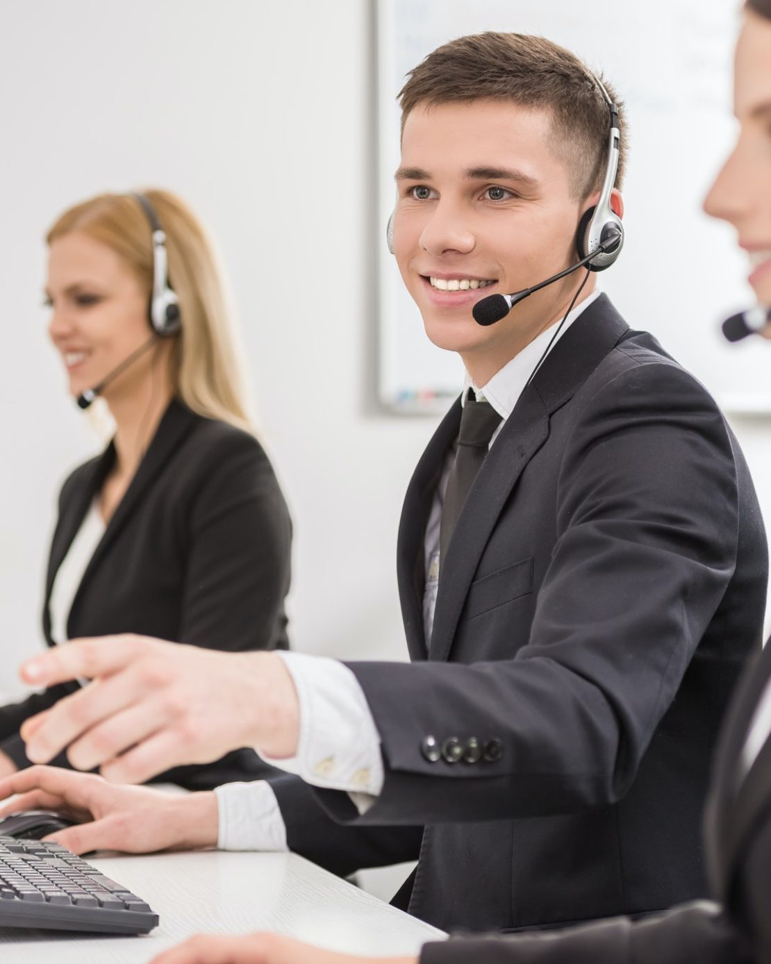 call-center-4.jpg call-center-4.jpg